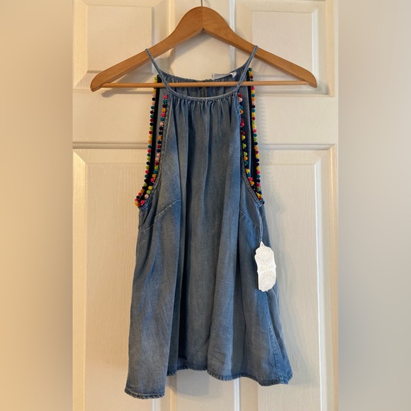 Altar’d State Pom Pom Top - Picture 4 of 12